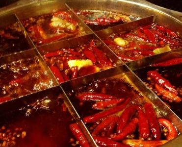 我吃火鍋，你吃火鍋底料