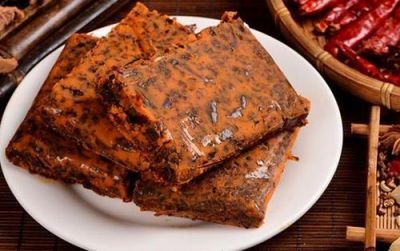 無渣火鍋好吃嗎？哪里有無渣火鍋底料廠家？無渣火鍋底料批發(fā)！