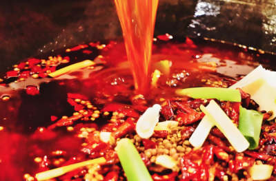 牛油紅油火鍋底料，真的越辣越好嗎？