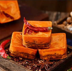重慶火鍋混合油獨(dú)特風(fēng)味何來？揭秘熬制秘訣！