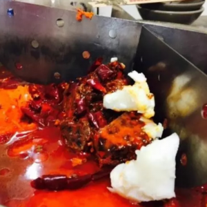 牛油紅油火鍋底料，如何巧妙去油膩，盡享清爽美味？
